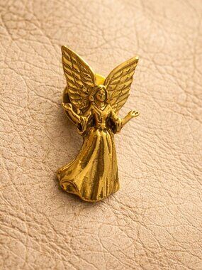 Guardian Holy Angel Vintage Gold Lapel Pin Brooch Tie Tack - Religious Spiritual